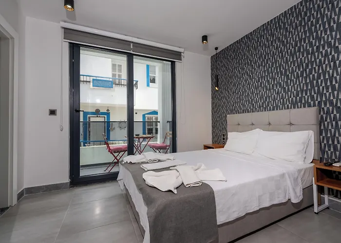 Hotel Euronova & *